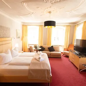 Hotel Rose Weißenburg in Bayern